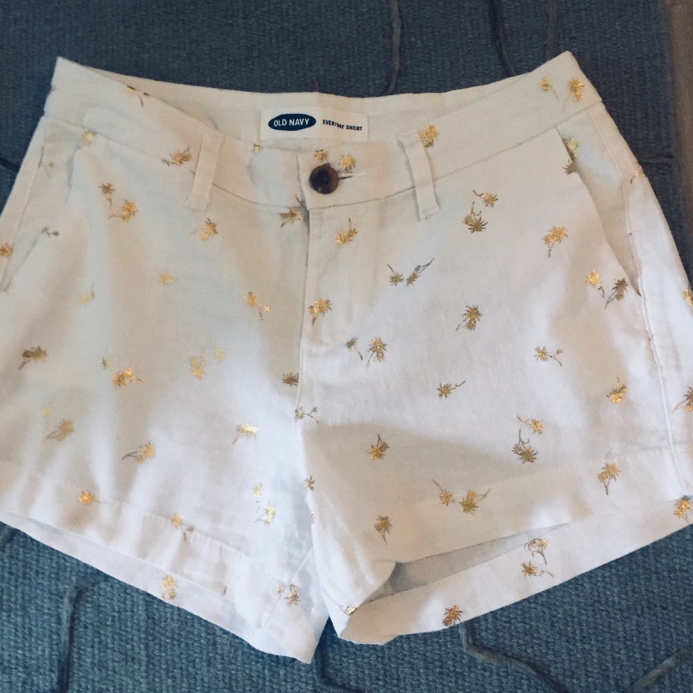 White linen/cotton shorts